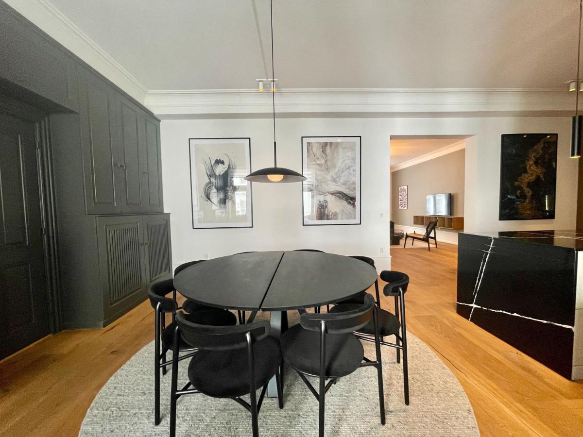 Beautiful 3 Bedroom Flat Next To The Marble Church Copenhague Exterior foto
