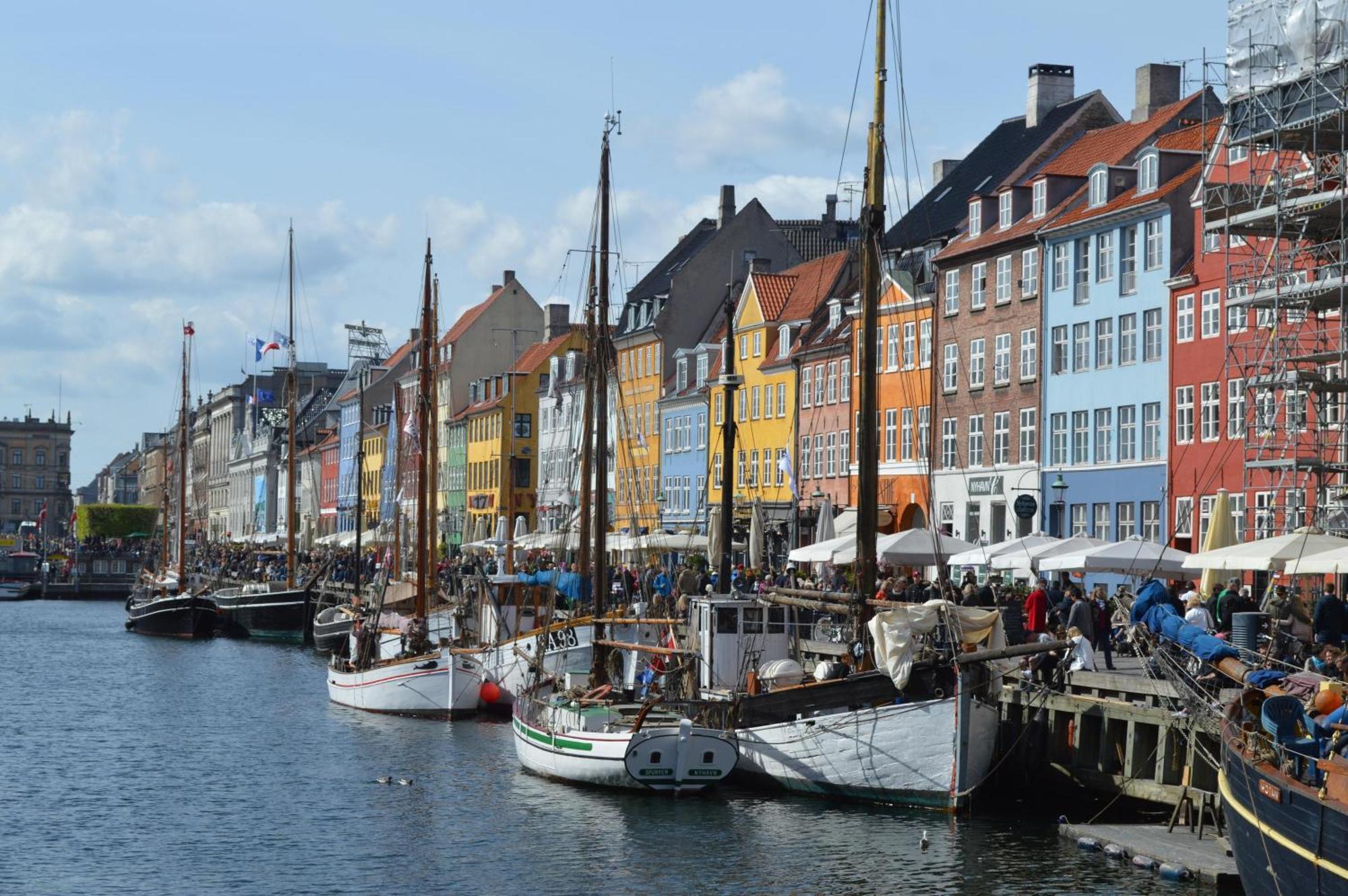 Beautiful 3 Bedroom Flat Next To The Marble Church Copenhague Exterior foto
